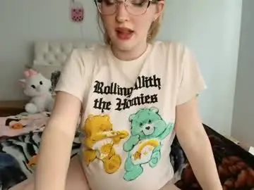 Petite_cupcake  live sex cam