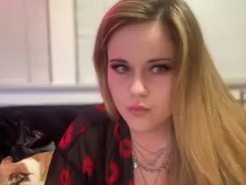 Samanthafever  live sex cam