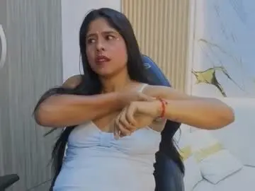 Sarafooxx  live sex cam