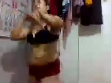 Sexybabexx24  live sex cam