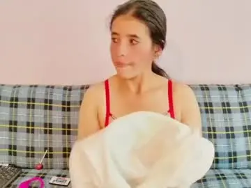 Zara_fire  live sex cam