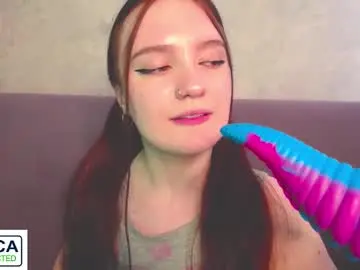 Alyssa__scarlet  live sex cam