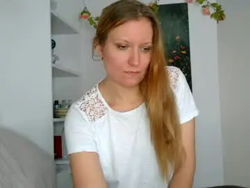 Candy_cougar82  live sex cam