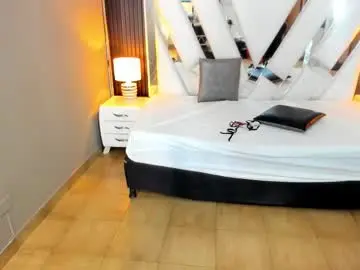 Celeste_coquette  live sex cam