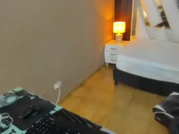 Celeste_coquette  live sex cam