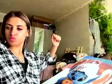 Doreathaeppinette  live sex cam