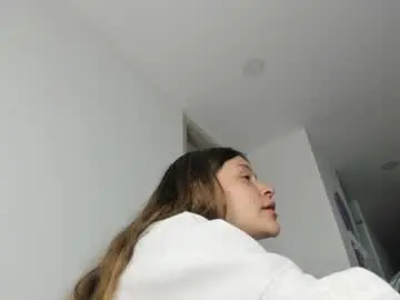 Evelin_gh1  live sex cam
