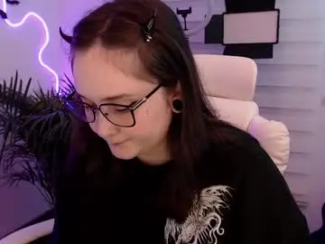 Fallenag__  live sex cam