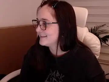 Fallenag__  live sex cam