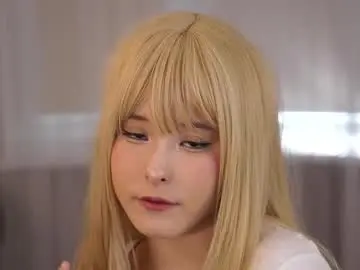 Gudrunlapidus  live sex cam