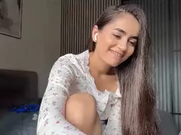 Liknami  live sex cam