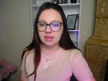 Luizaheems_  live sex cam