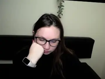 Luizaheems_  live sex cam