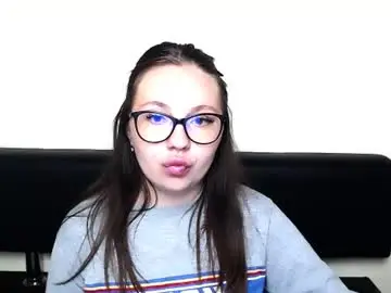 Luizaheems_  live sex cam