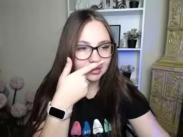 Luizaheems_  live sex cam