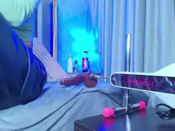 Maraa_x  live sex cam