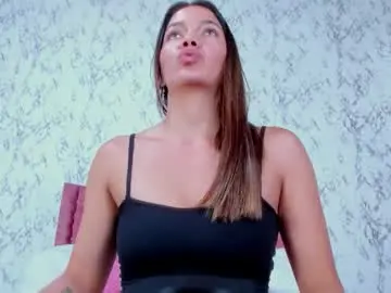 Miamalkovaa_  live sex cam