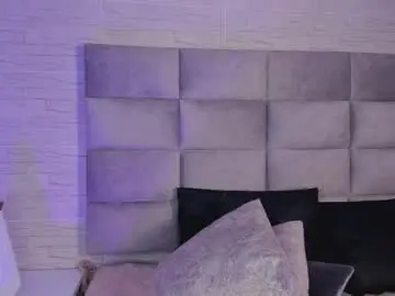 Michelle__jones  live sex cam