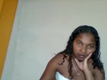 Mila_lunah  live sex cam