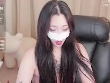 Milksola  live sex cam
