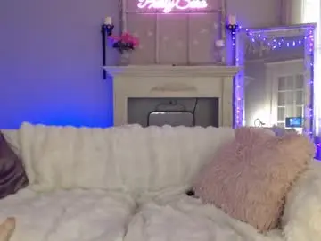 Pretty_sara  live sex cam