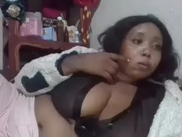 Tatianahery  live sex cam