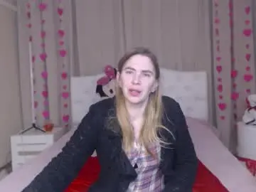 Tessadaybreak  live sex cam