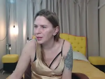 Tessadaybreak  live sex cam