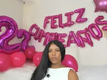 Zoegarner10  live sex cam