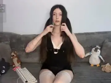 Alicedollswaaag  live sex cam