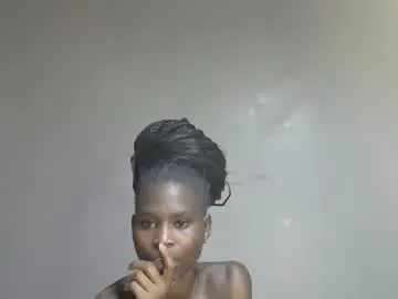 Coco_luna  live sex cam