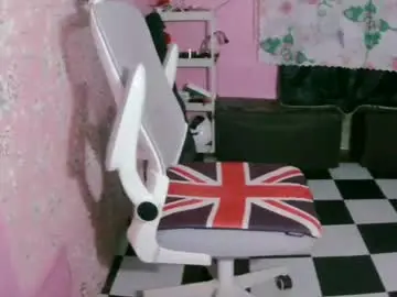 Crazy_4u69  live sex cam