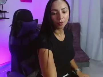 Emmi_cam  live sex cam