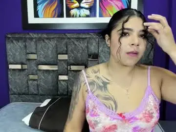 Esmerald_lov  live sex cam