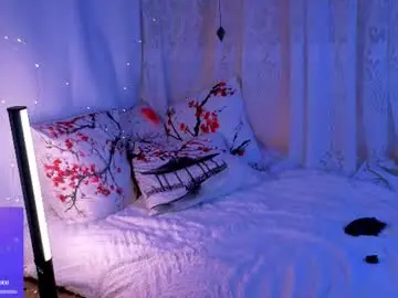 Evesapphire  live sex cam