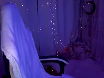 Evesapphire  live sex cam