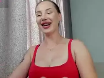 Gaaamora  live sex cam