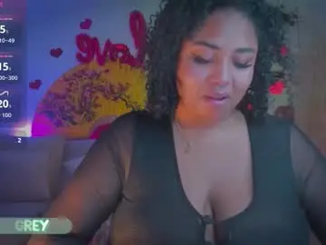 Geminis_grey  live sex cam
