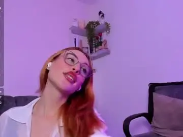 Honey_bitee  live sex cam