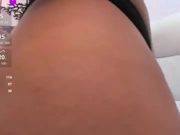 Karliie_kloss_  live sex cam