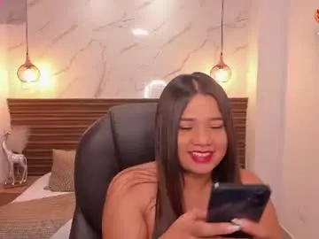 Karliie_kloss_  live sex cam