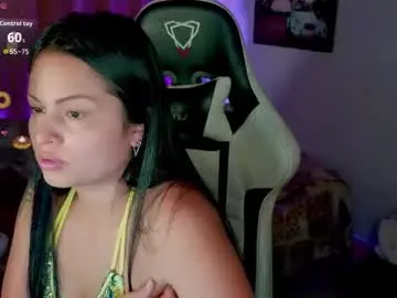 Mafecito24  live sex cam