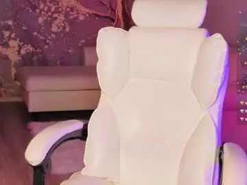 Miss_long_legs  live sex cam
