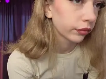 Nganlico  live sex cam