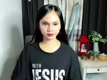 Ursweet_athisa18  live sex cam