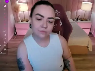 Ashton_heidi  live sex cam