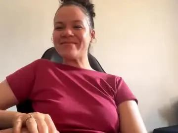 Blythewhitson  live sex cam