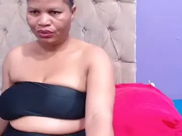 Bubblycheese  live sex cam