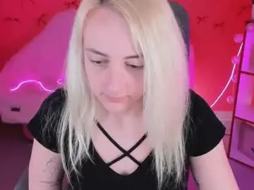 Carolmoor  live sex cam