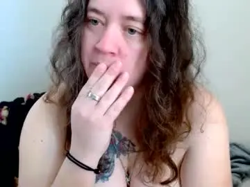 Echosol17  live sex cam